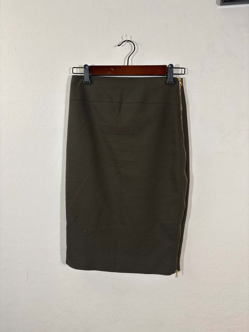 Express Olive Green Side Gold Zipper Pencil Midi Skirt Size 2